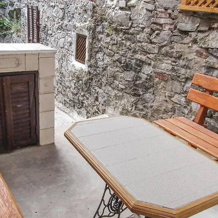 Daire Two Bedroom In